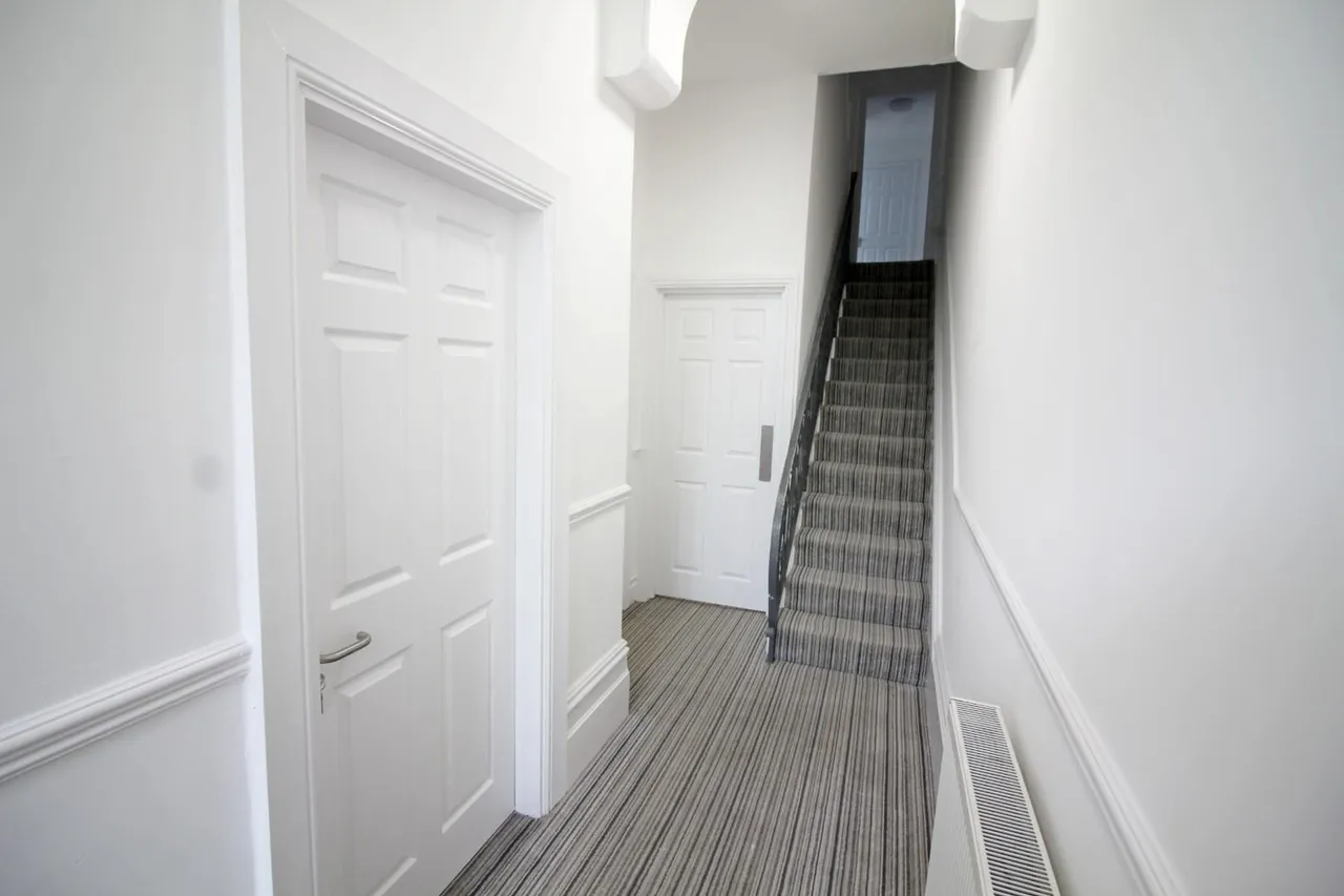 Chesham Road, Chesham, Bury, Greater Manchester, BL9 6EP, photo 5