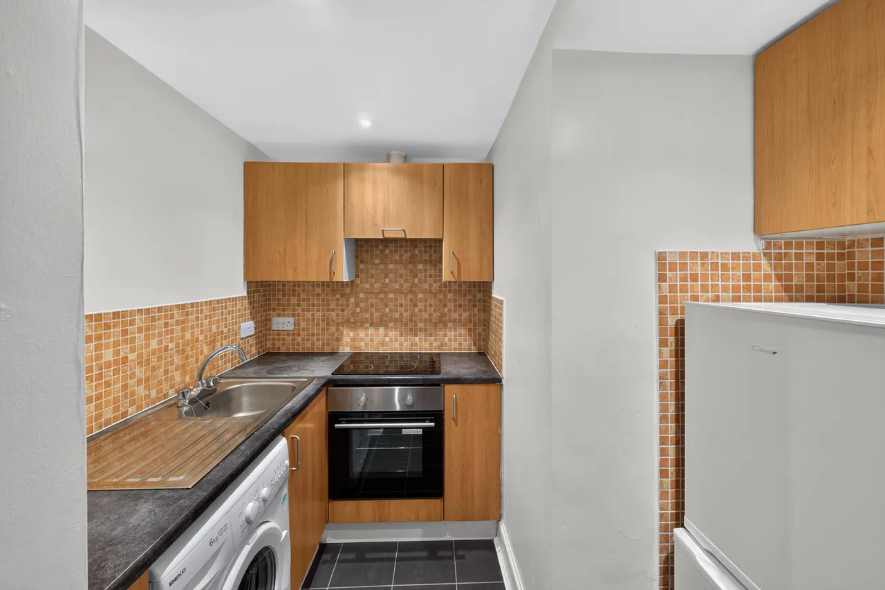 Restalrig Road, Edinburgh, EH6, photo 6