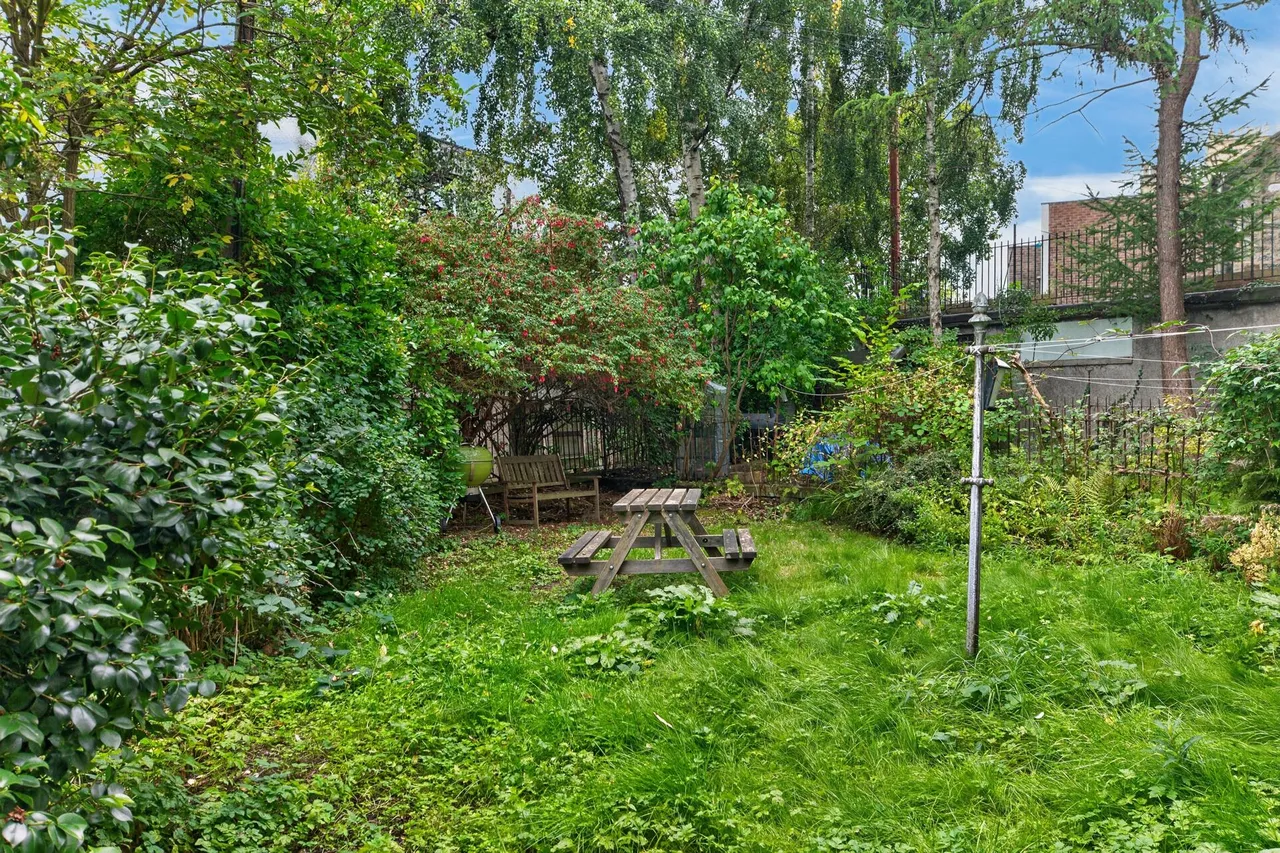Restalrig Road, Edinburgh, EH6, photo 26