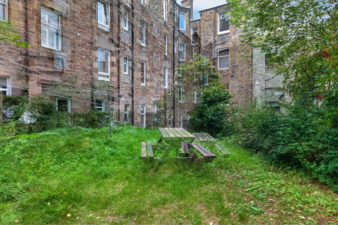 Restalrig Road, Edinburgh, EH6, photo 24