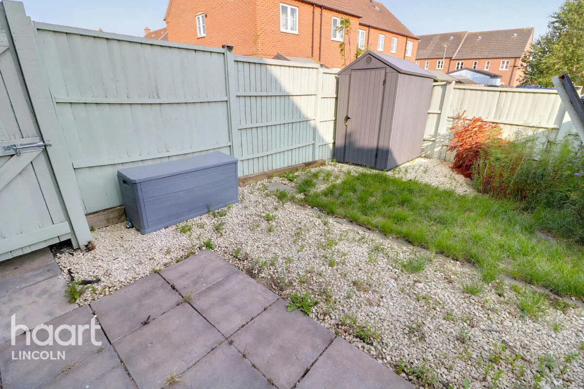 Crowder Close, Bardney, LN3, photo 12