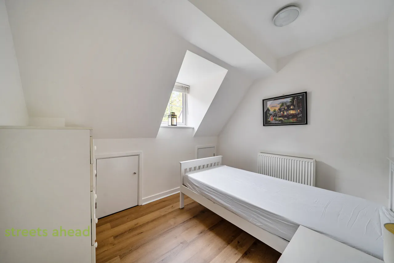 Foxley Lane, Purley, CR8, photo 11