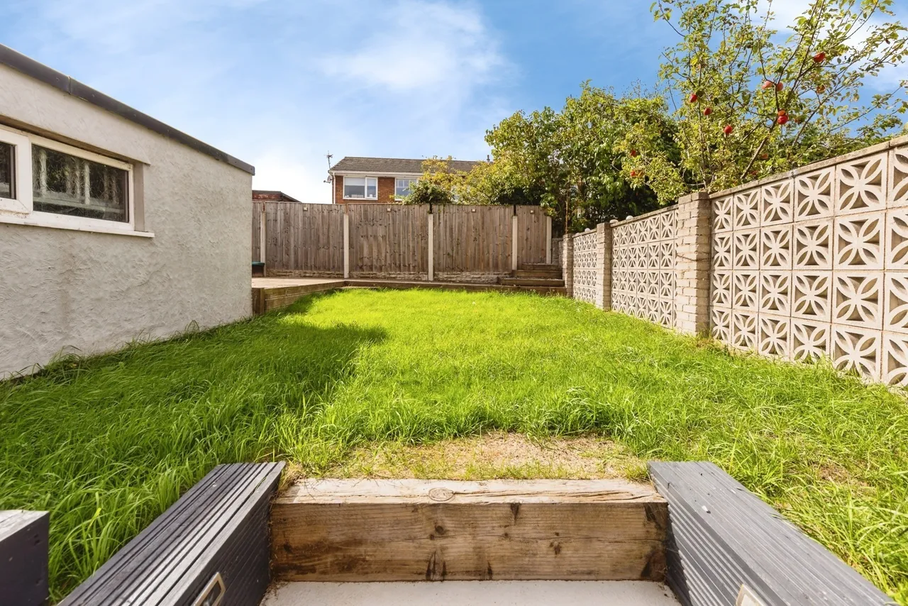Queensway, Gwersyllt, LL11, photo 15
