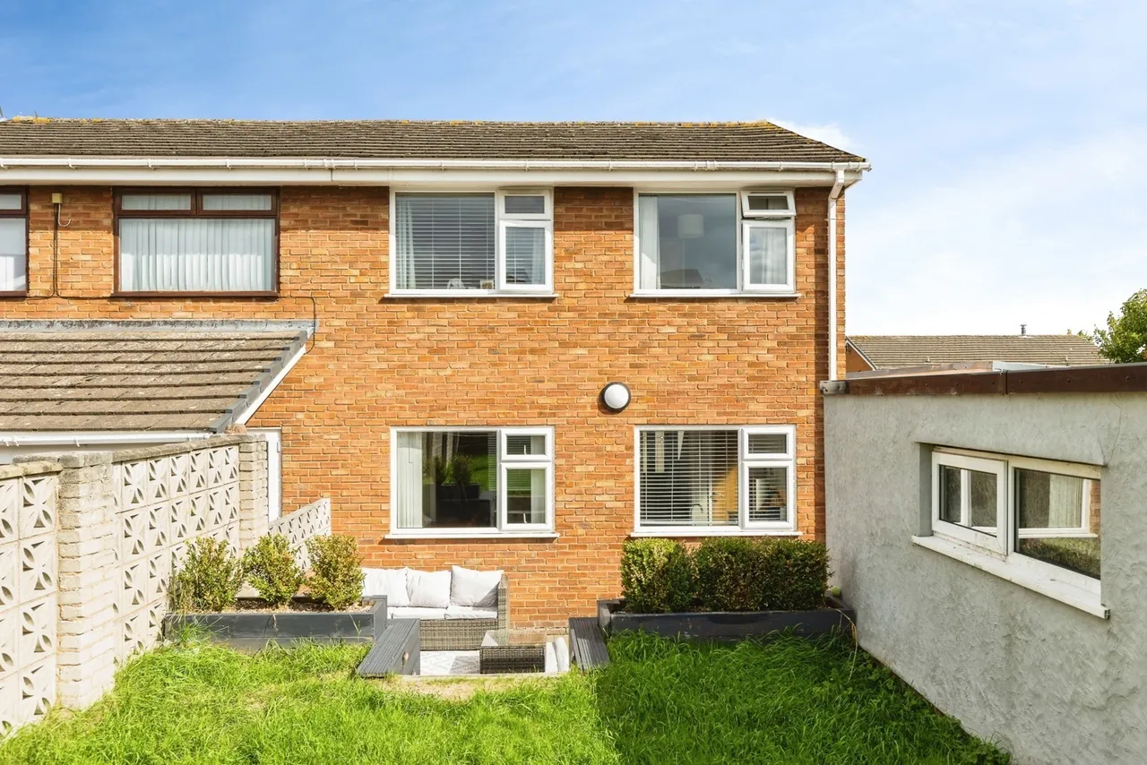 Queensway, Gwersyllt, LL11, photo 17