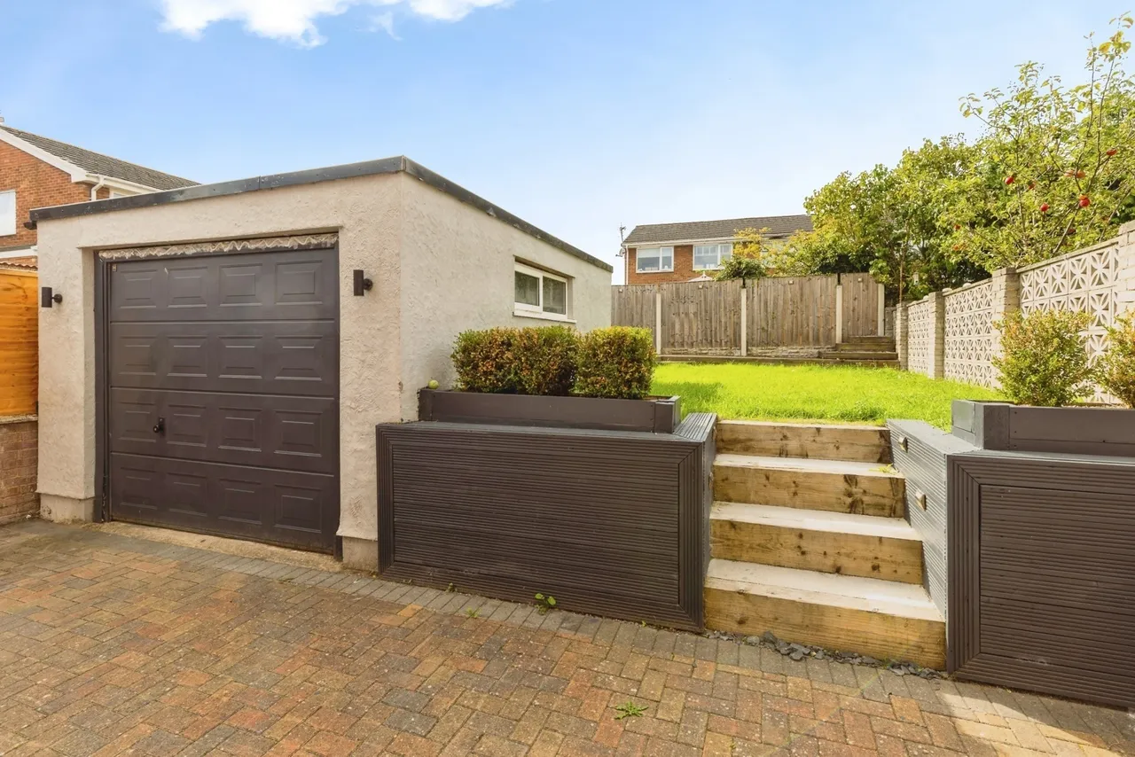 Queensway, Gwersyllt, LL11, photo 14