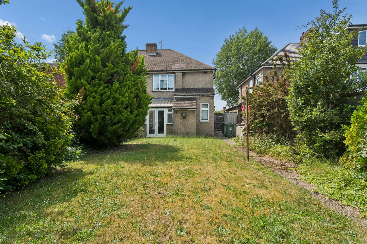 Douglas Avenue, Watford, WD24, photo 10