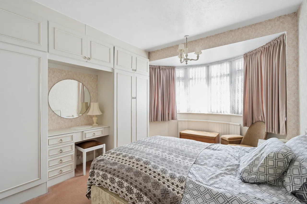 Douglas Avenue, Watford, WD24, photo 7