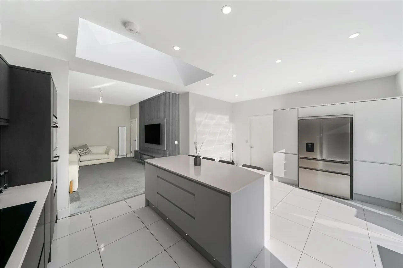 Colston Road, Bishopbriggs, G64, photo 5