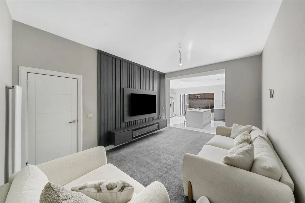 Colston Road, Bishopbriggs, G64, photo 3