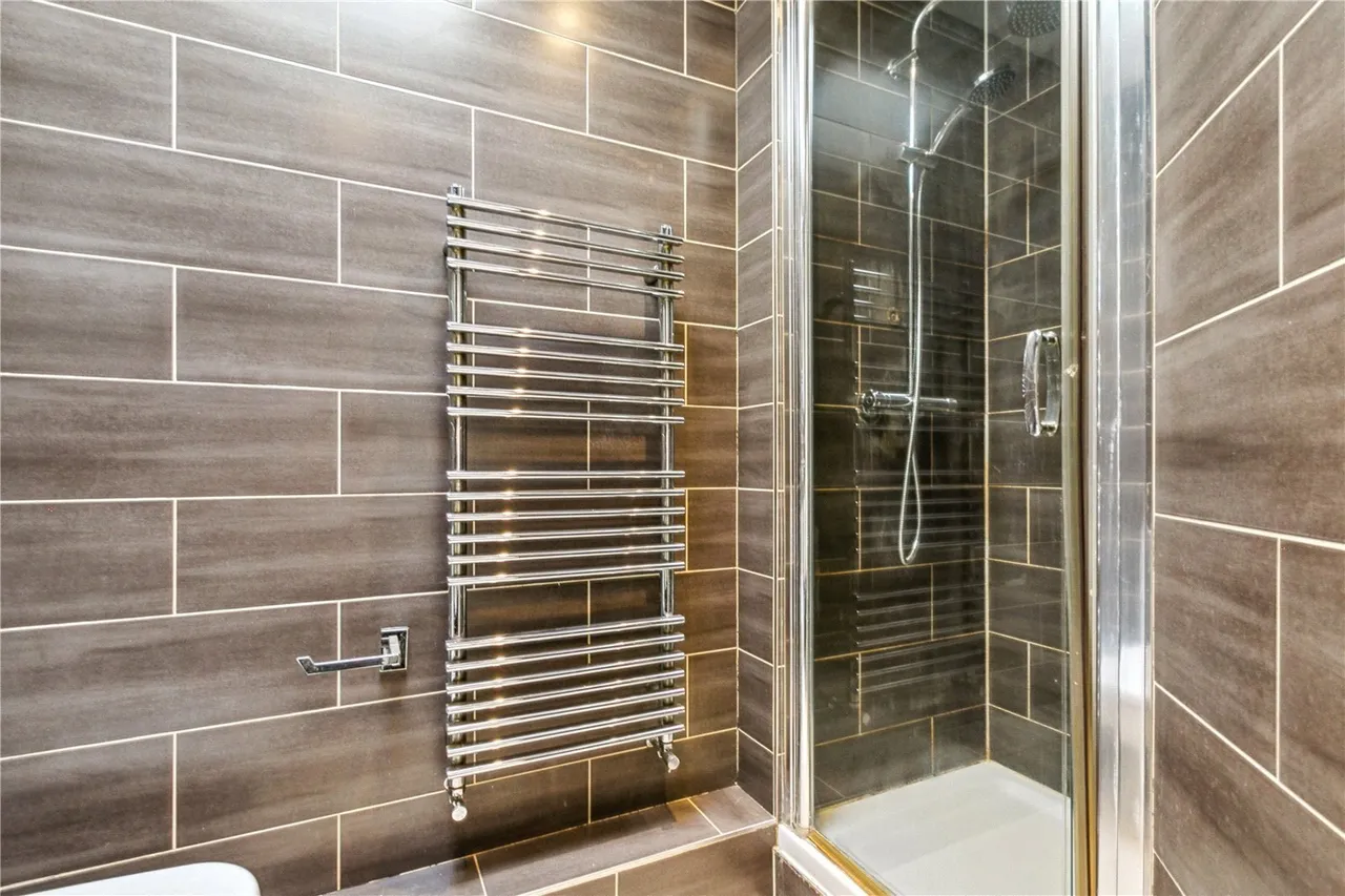 Mallinson Road, London, SW11, photo 8