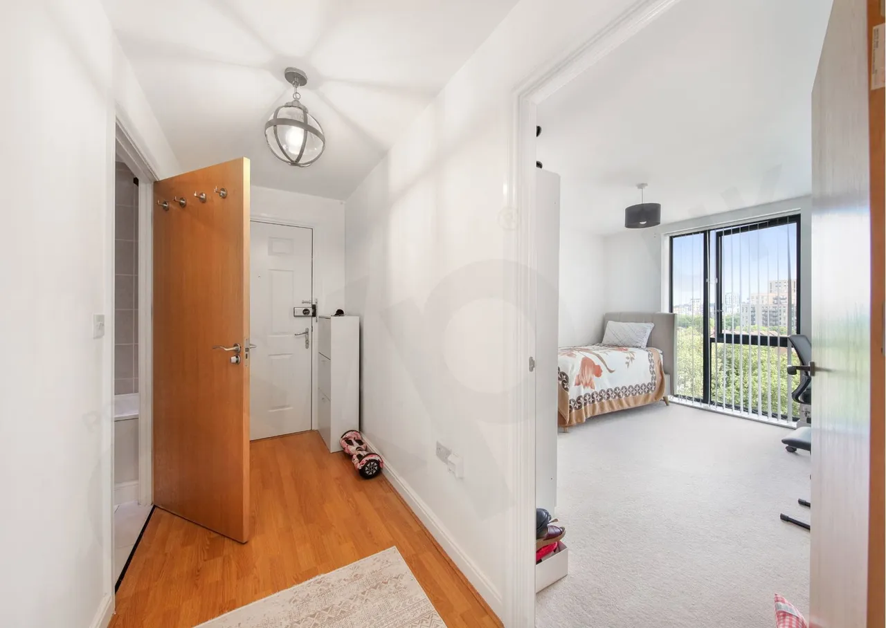 Salk Close, Colindale London, NW9, photo 15