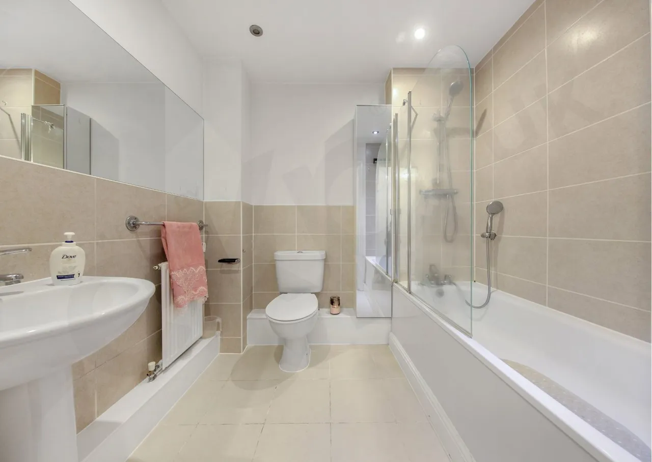 Salk Close, Colindale London, NW9, photo 16
