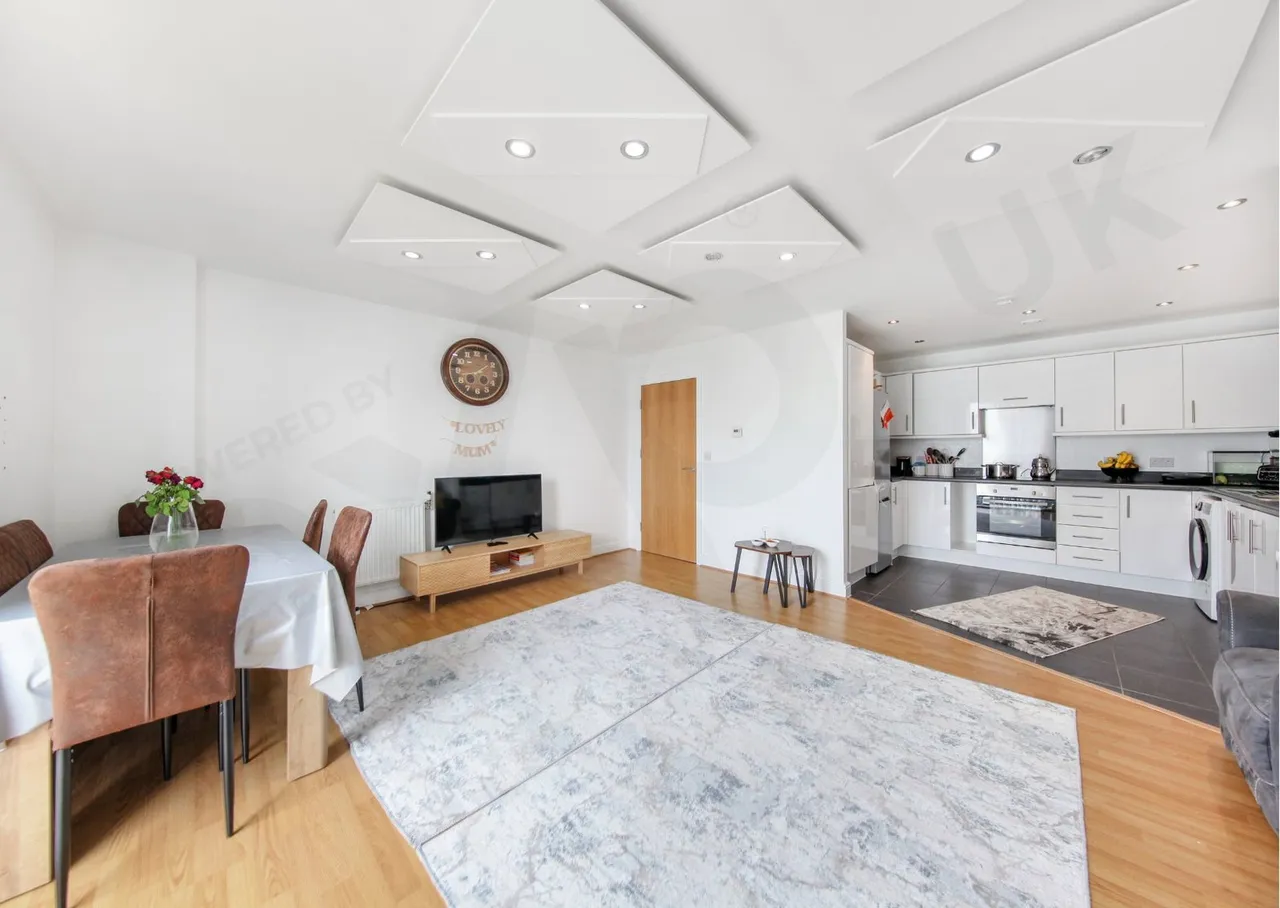 Salk Close, Colindale London, NW9, photo 3