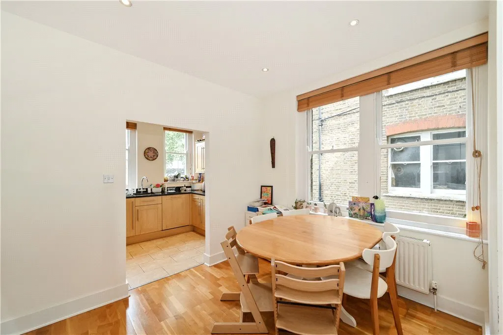 Delaware Road, London, W9 2, photo 17