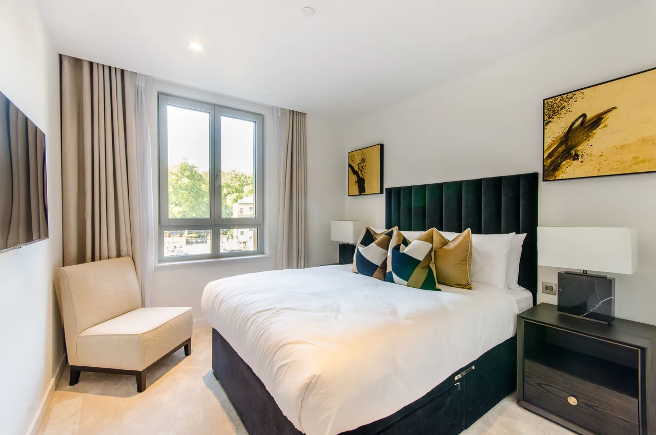 Apartment 23, Garrett Mansions, West End Gate, London, photo 4