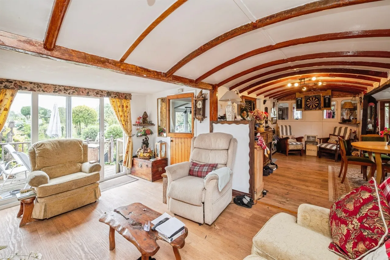 Staithe Road, Repps With Bastwick, Great Yarmouth, photo 6