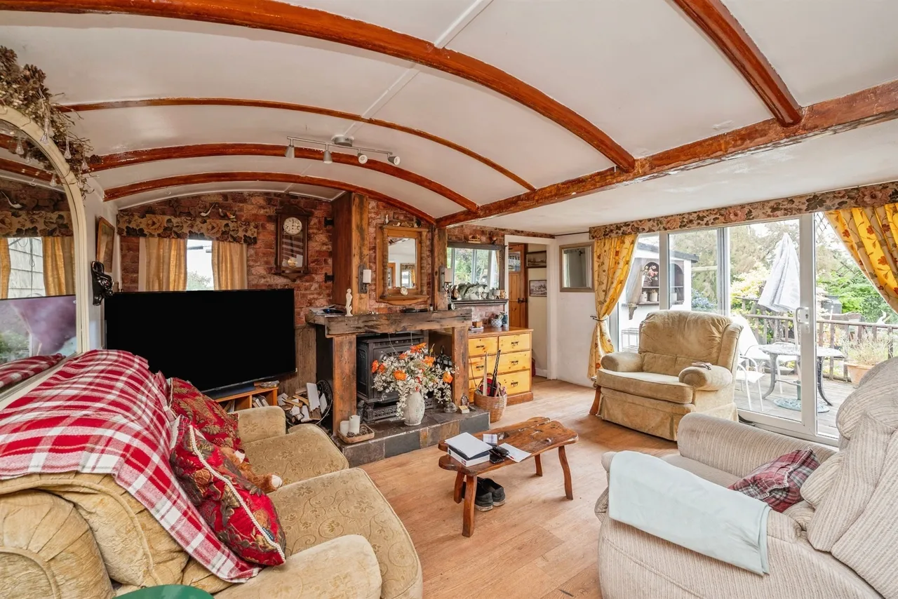 Staithe Road, Repps With Bastwick, Great Yarmouth, photo 3