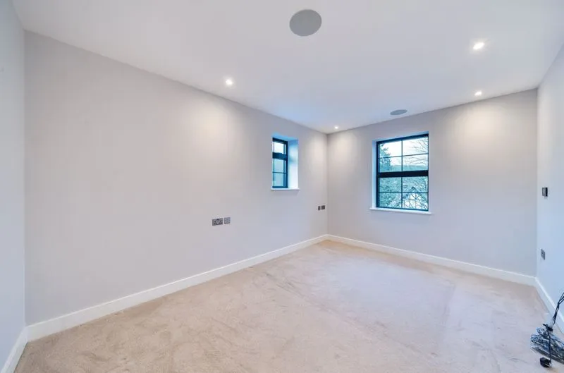 4 Church Road, Kenley CR8 5DU, photo 12