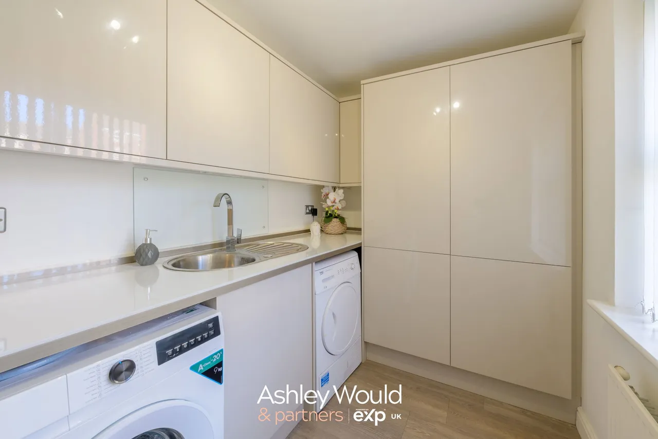 Conway Drive, Rowley Regis, B65, photo 4