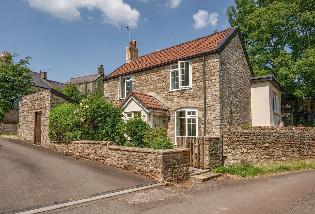 3 bed house for sale — South Street, Somerset, Stratton-on-the-fosse, BA3 4QZ