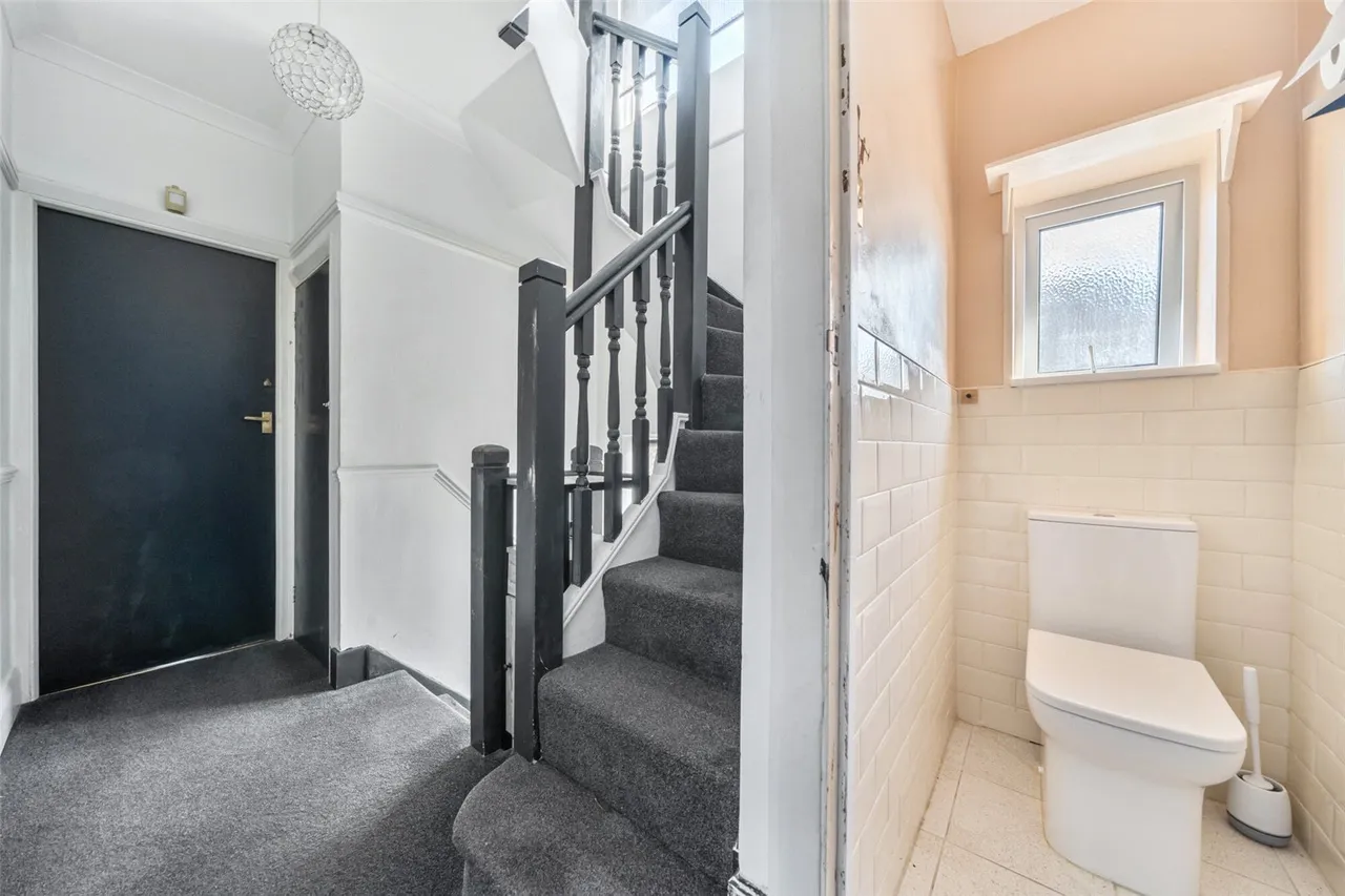 Riefield Road, SE9, photo 22