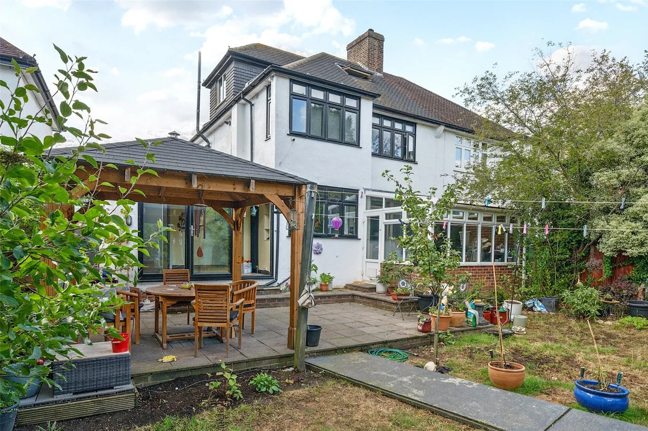 Riefield Road, SE9, photo 25
