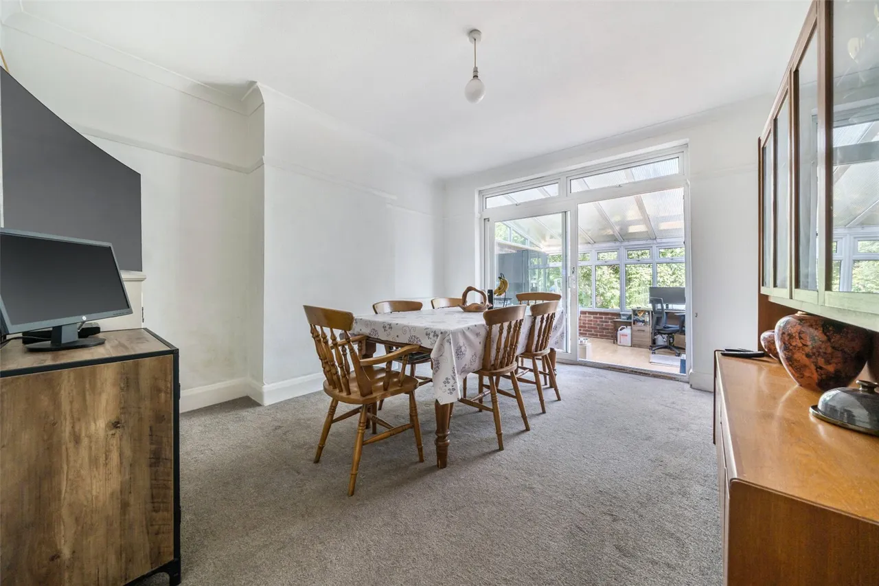 Riefield Road, SE9, photo 8