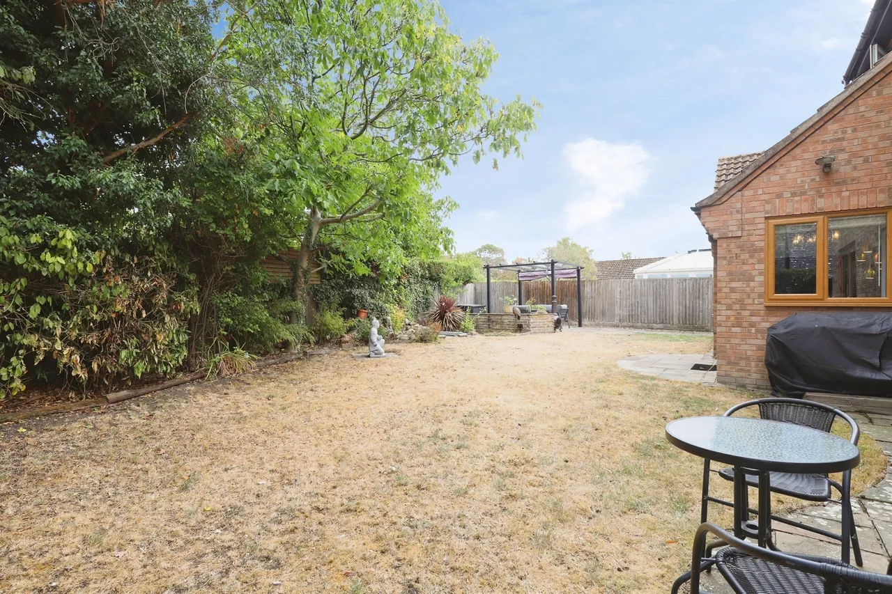 Church Lane, Huntingdon, PE26, photo 17