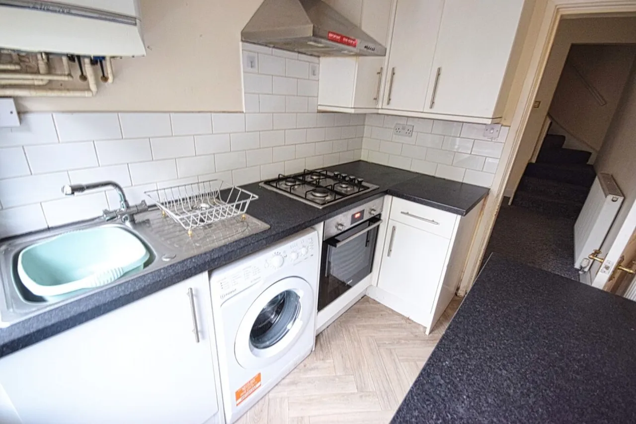 Station Road, Northfield, B31, photo 5