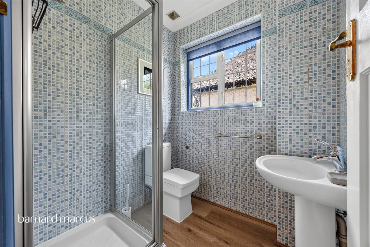 Whitgift Avenue, South Croydon, CR2, photo 17