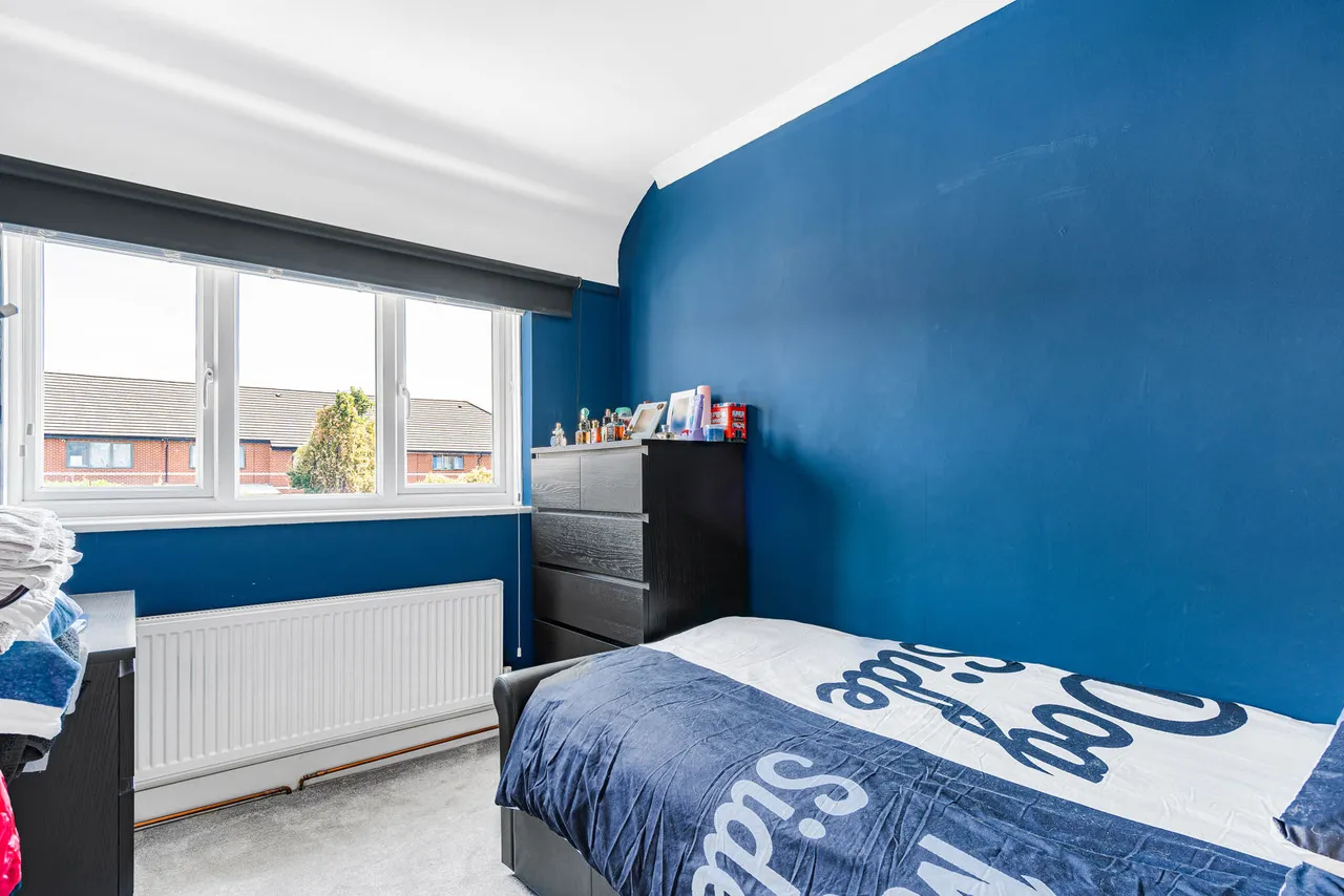 East Road, Bedfont, TW14, photo 4