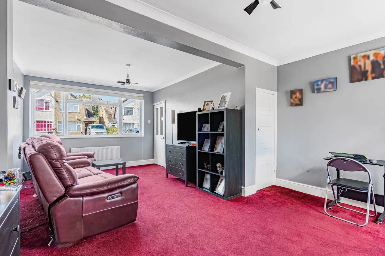 East Road, Bedfont, TW14, photo 6
