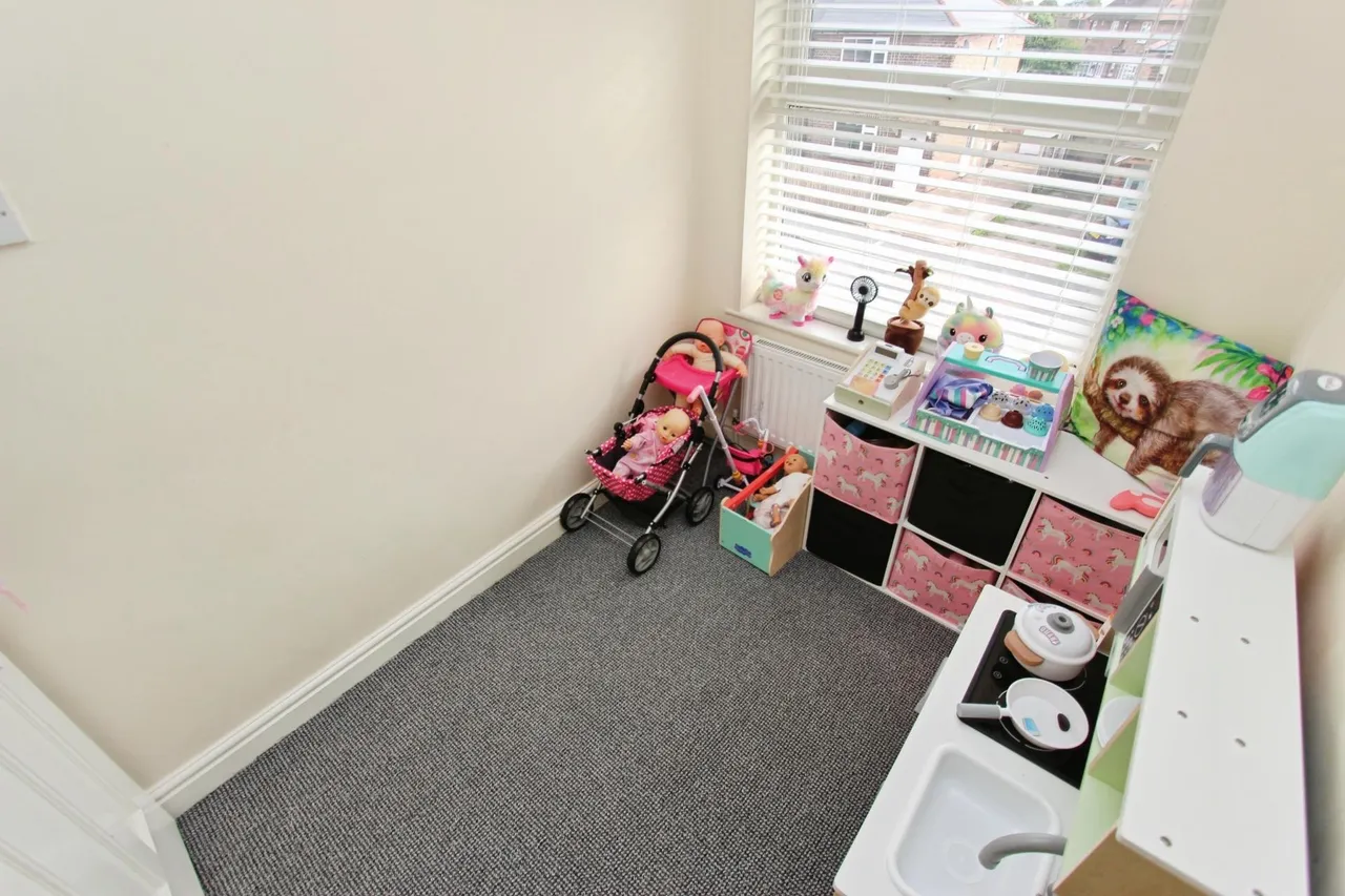 School Lane, Chilwell, NG9, photo 12