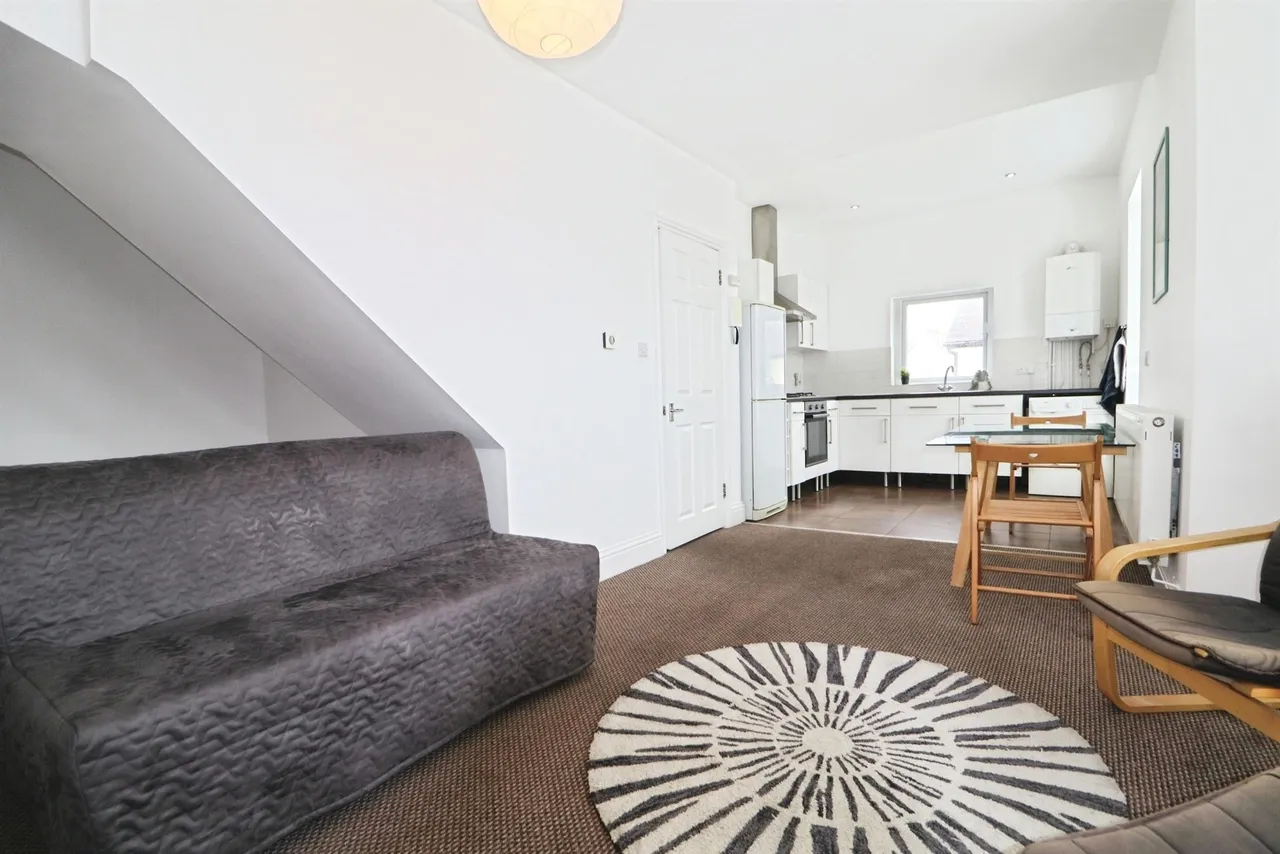 Machen Place, Cardiff, CF11, photo 6