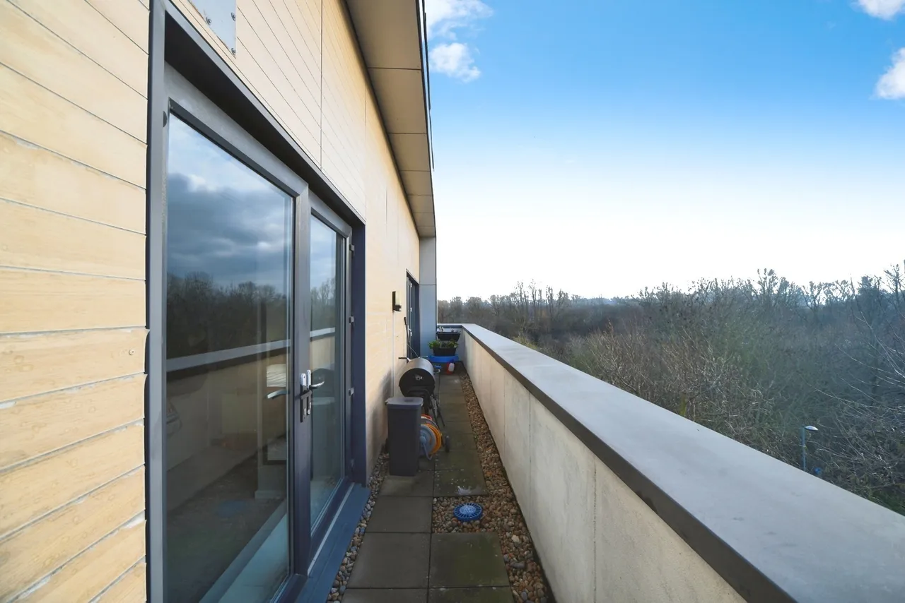 Magnetic Crescent, ENFIELD, Middlesex, EN3, photo 7
