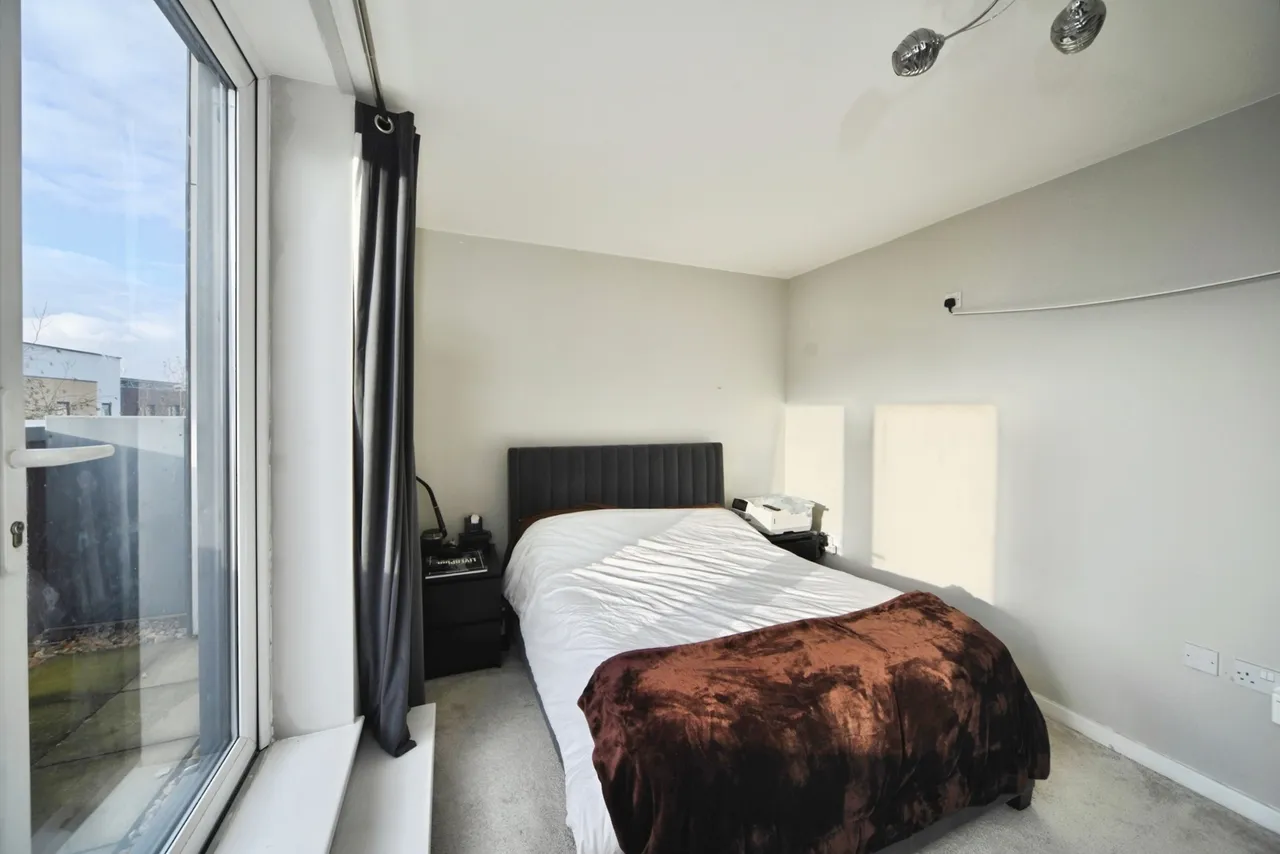 Magnetic Crescent, ENFIELD, Middlesex, EN3, photo 6