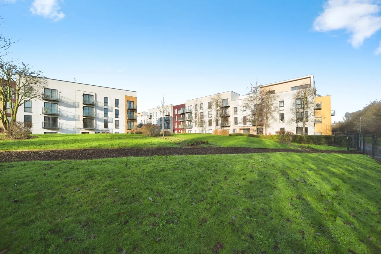 Magnetic Crescent, ENFIELD, Middlesex, EN3, photo 20