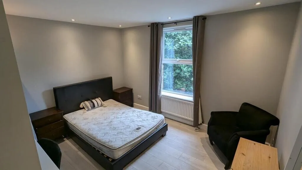 Room 6, Norman Road,Fallowfield, M14 5LA, photo 7
