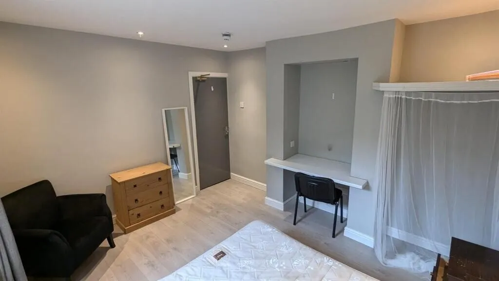 Room 6, Norman Road,Fallowfield, M14 5LA, photo 6