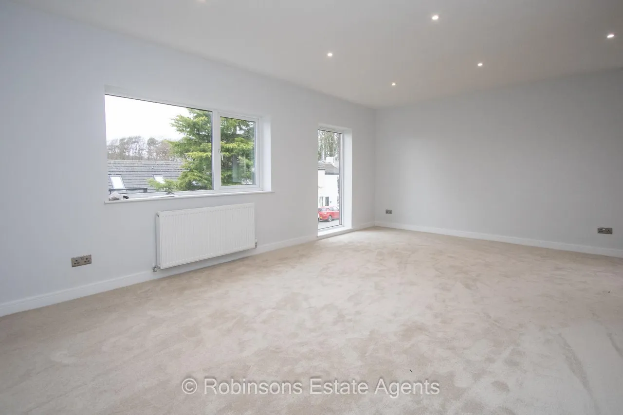 St. Marys Close, Shincliffe, DH1, photo 2