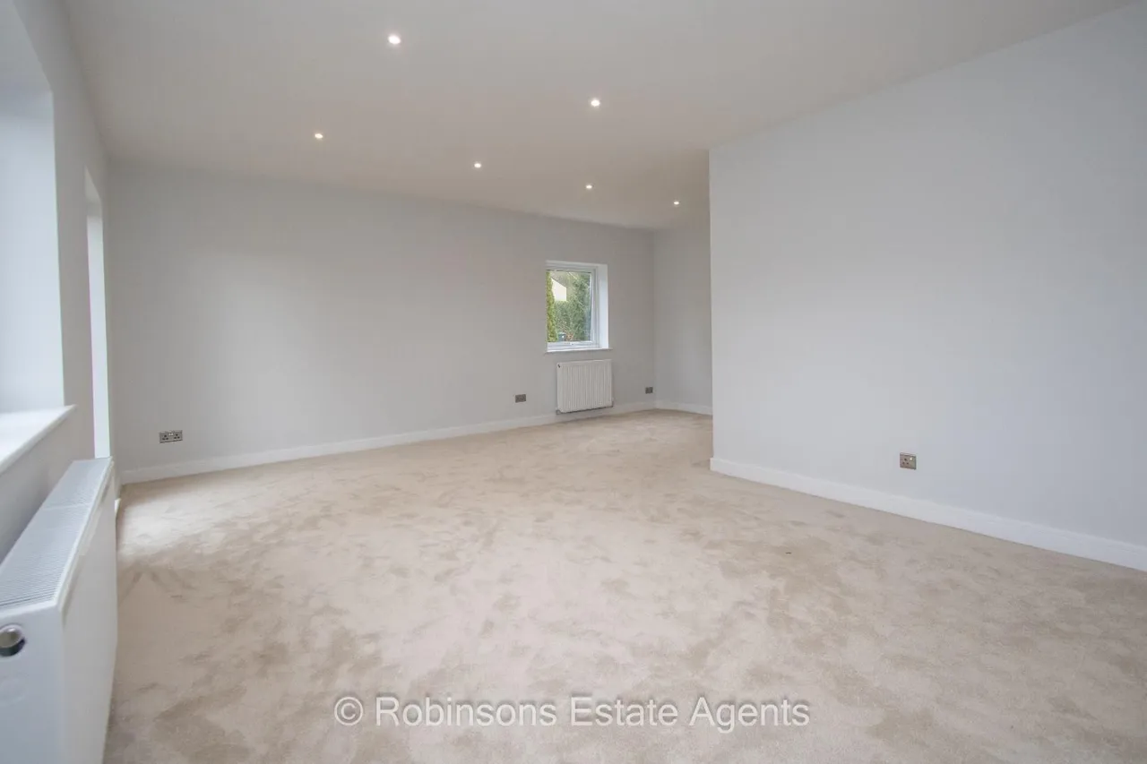 St. Marys Close, Shincliffe, DH1, photo 5
