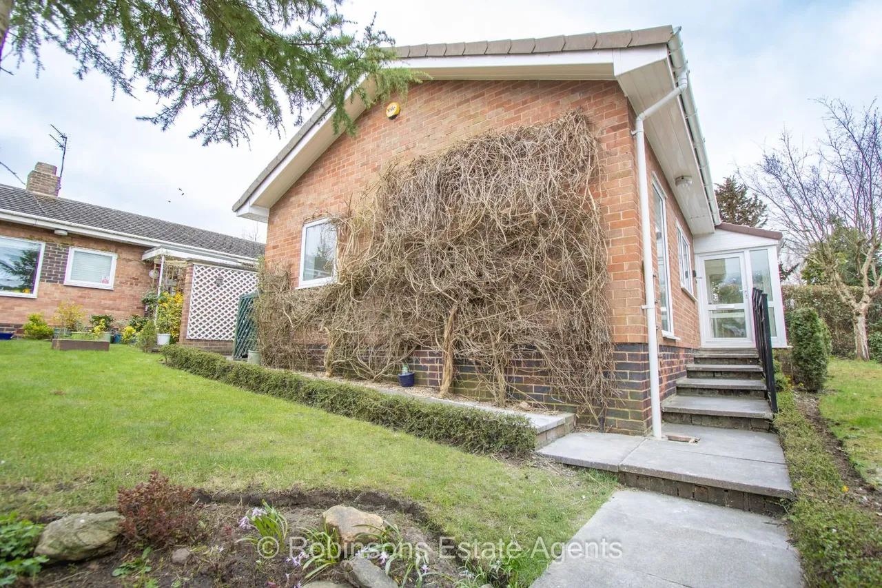 St. Marys Close, Shincliffe, DH1, photo 17