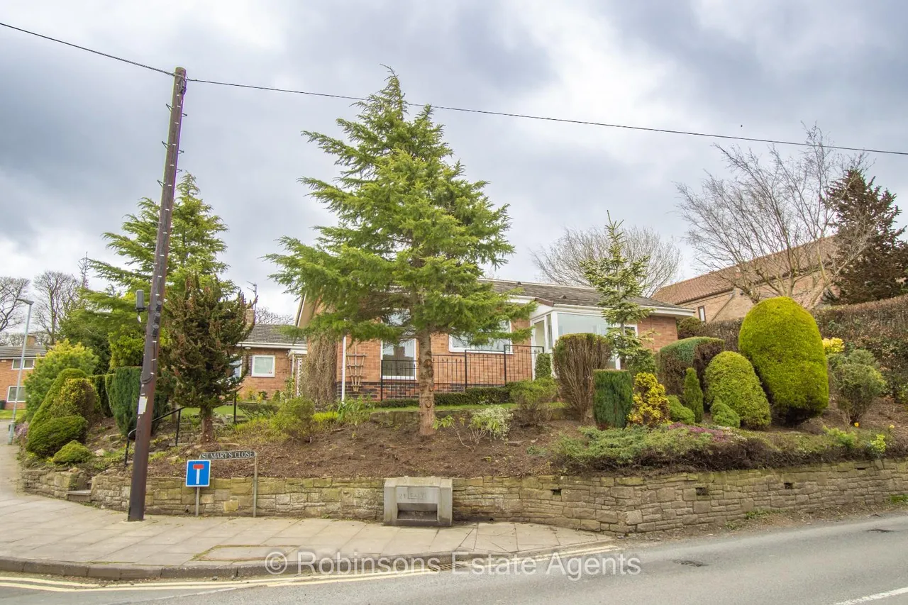 2 bed house for sale, St. Marys Close, Shincliffe, DH1