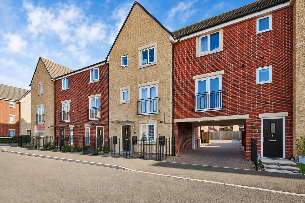 Kentwell Road, Peterborough, PE7, photo 14