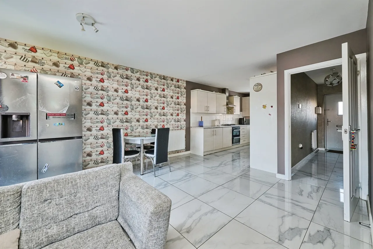 Kentwell Road, Peterborough, PE7, photo 3