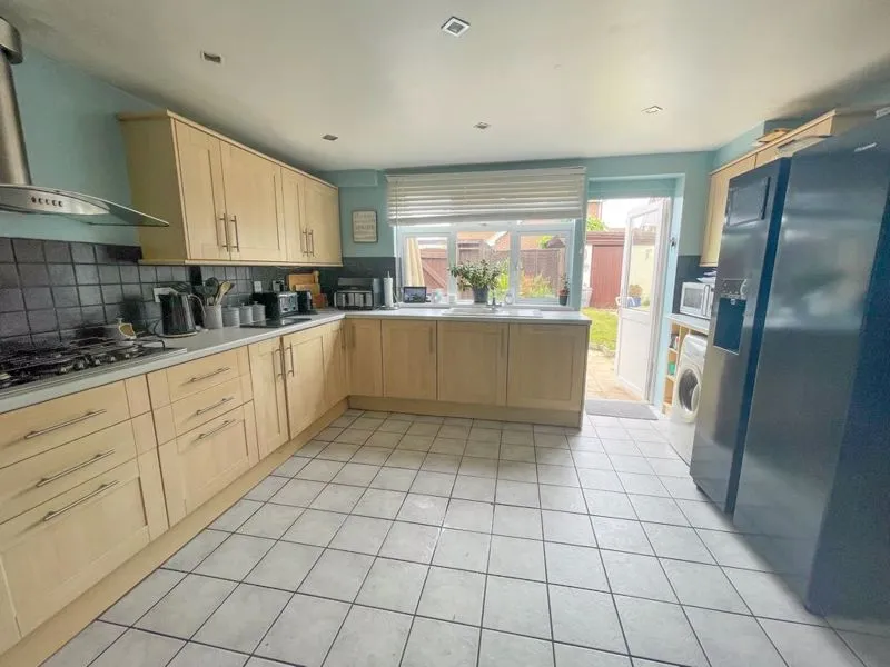 High Street, Westoning MK45 5JG, photo 8