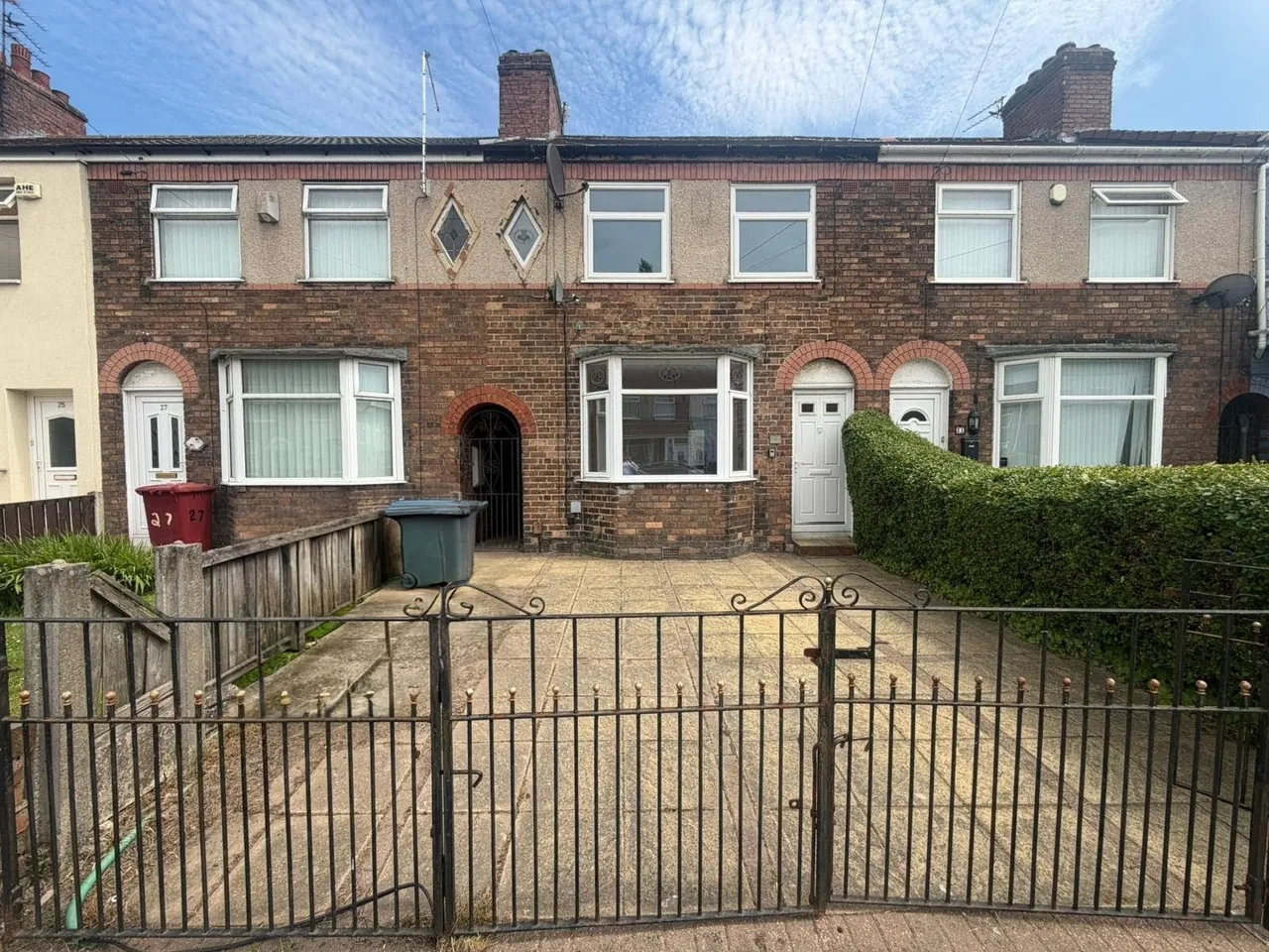 3 bed house for sale — Gentwood Road, Huyton, L36