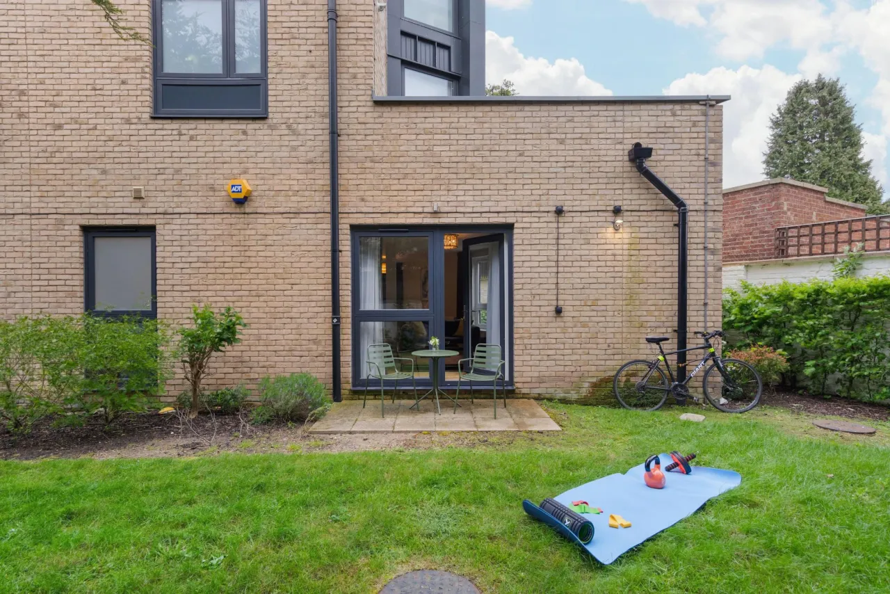 Woodthorpe Road, Ashford, TW15, photo 8