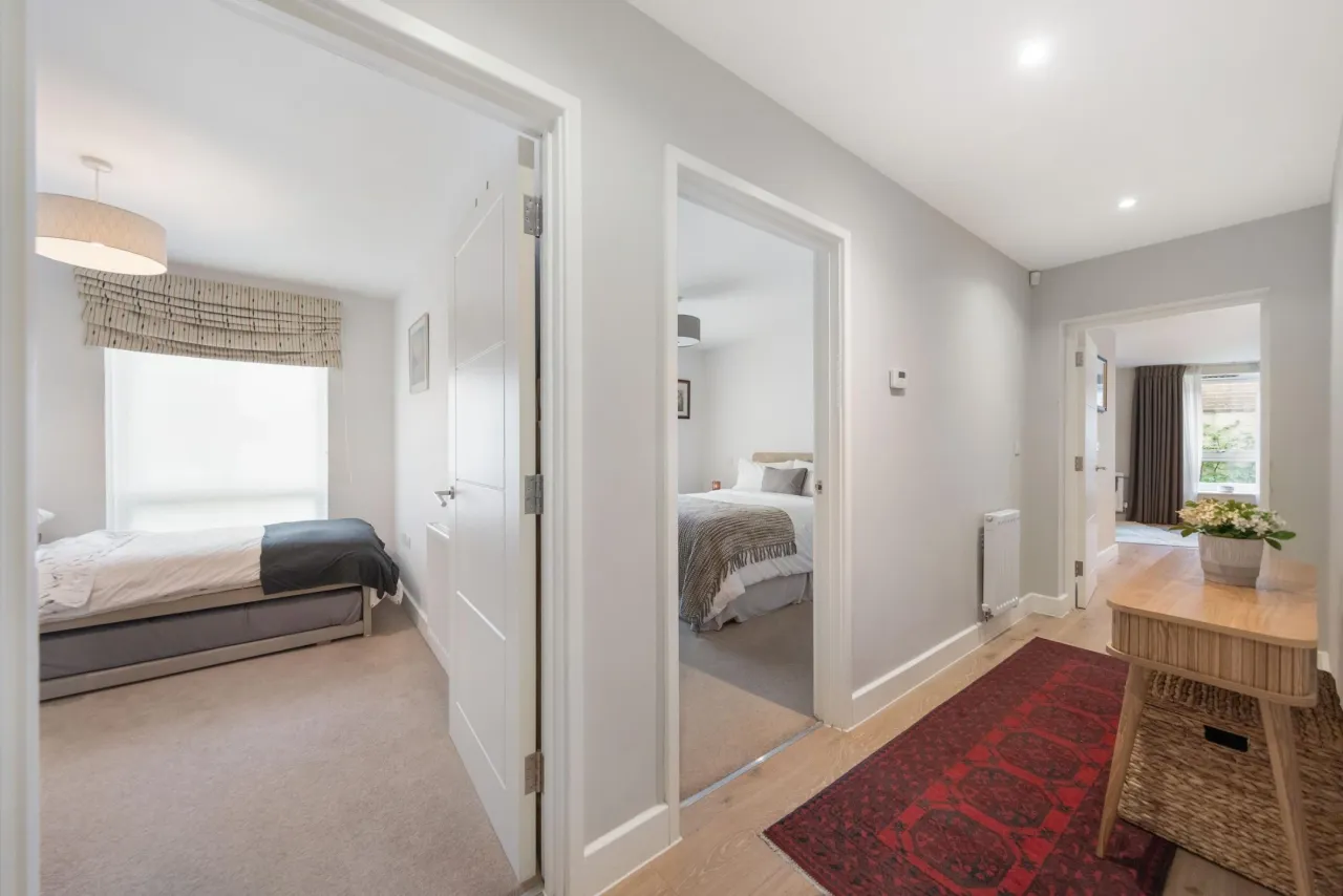 Woodthorpe Road, Ashford, TW15, photo 14