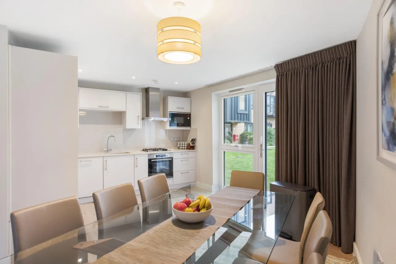 Woodthorpe Road, Ashford, TW15, photo 4
